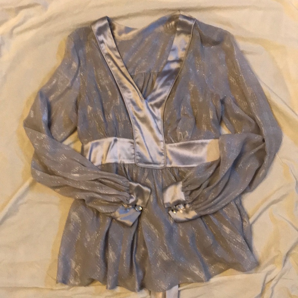 Silver dressy shirt